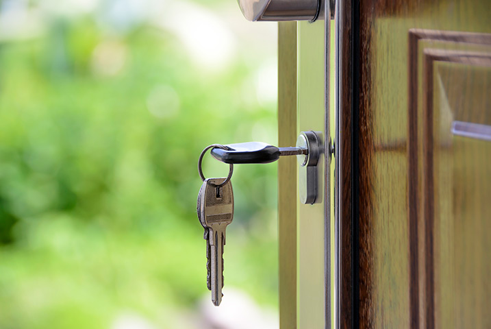 A2B Locks are able to provide local locksmiths in Rochester to repair your broken locks. 